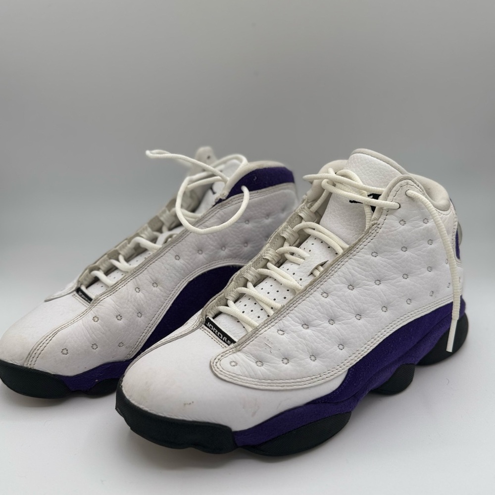Size 8.5- Jordan 13 Retro Lakers 2019 used